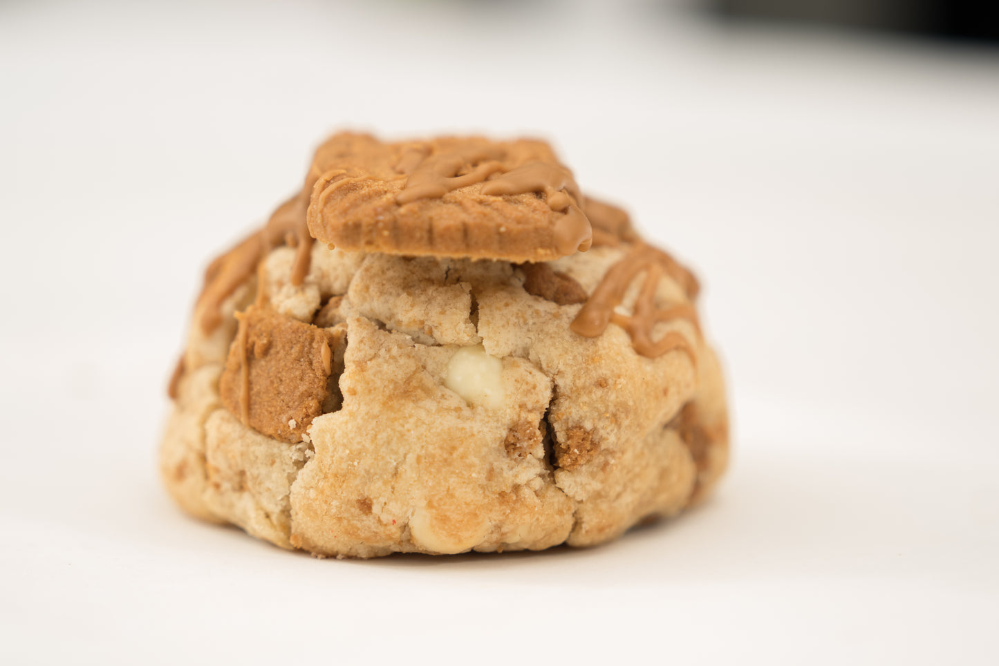 White Chocolate Chip Butter Biscoff Cookie