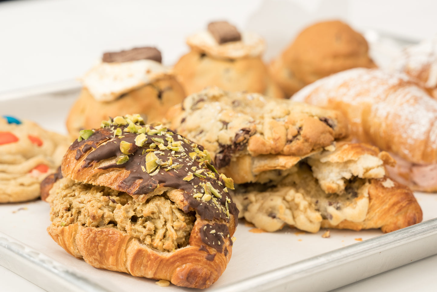 Stuffed Dubai Chocolate Croissant