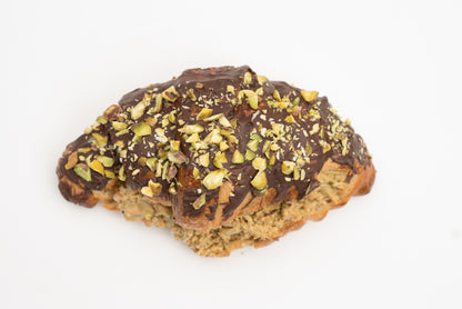 Stuffed Dubai Chocolate Croissant