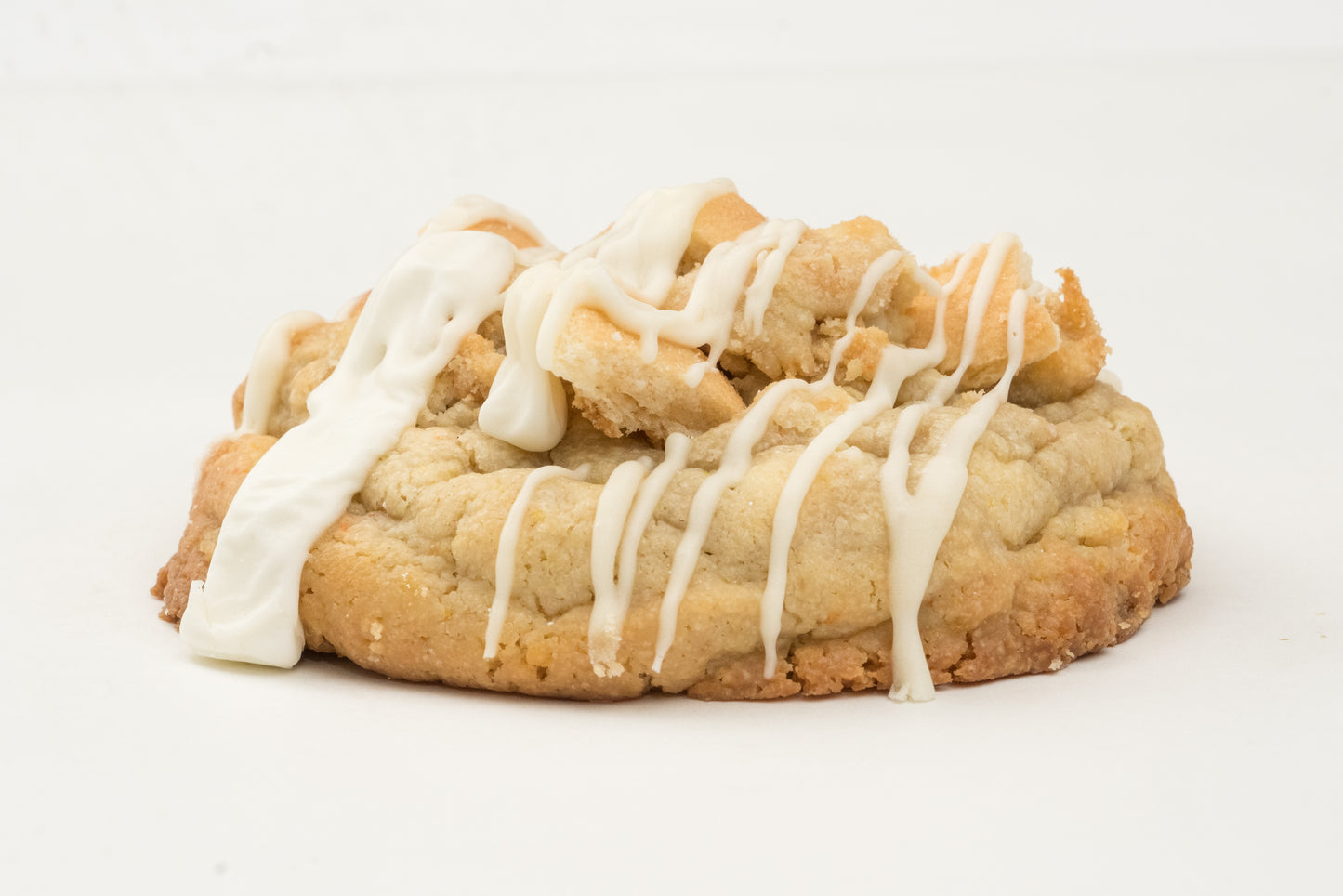 White Chocolate Chip Banana Pudding Cookie