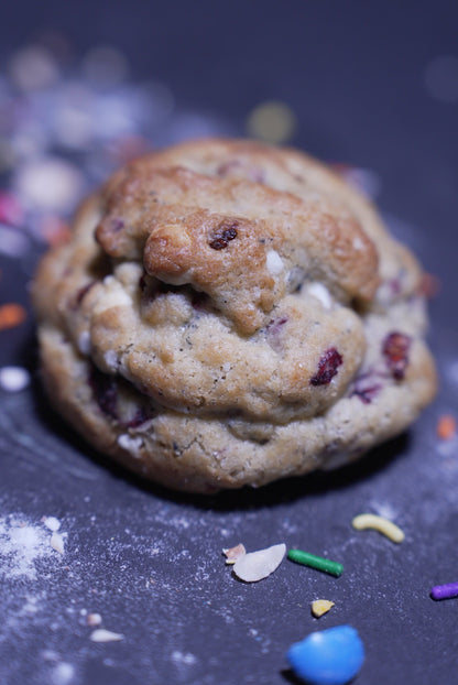 White Chocolate Chip Raspberry Cookie
